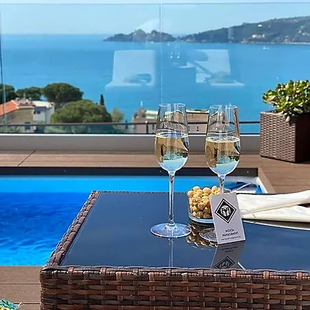 Hotel Silvia - Private Pool